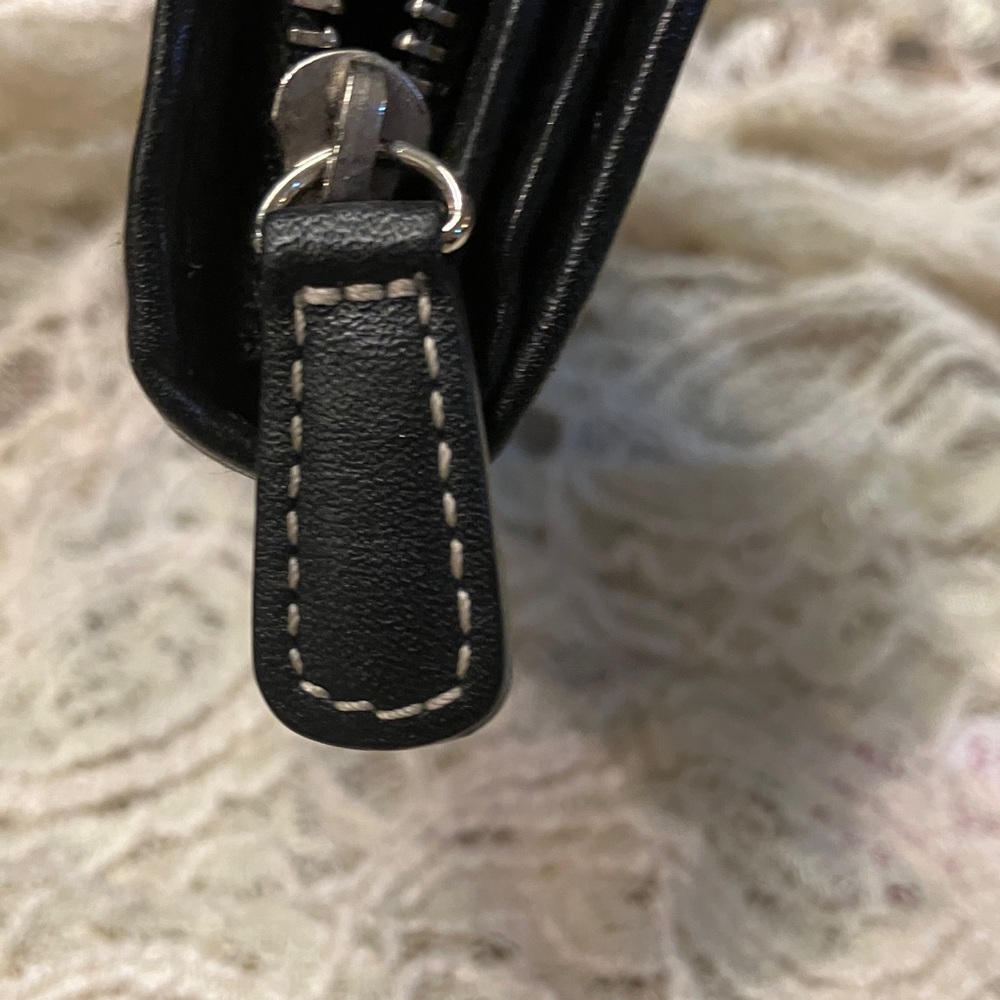Coach Black Designer Signature Wallet - Picture 10 of 13